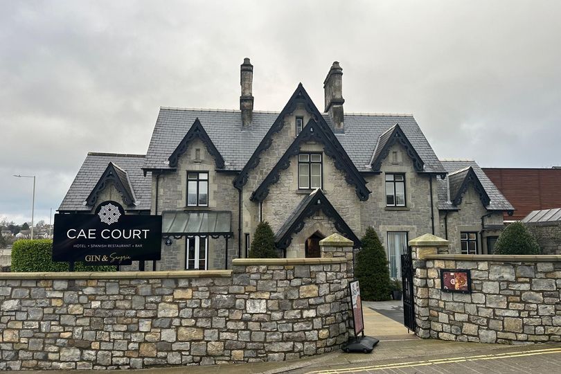 Hotel which once hosted Michael Sheen celebrates Four in a Bed victory